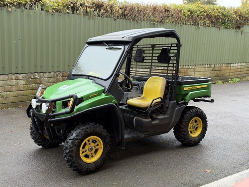 John deere gator xuv550 only - john,